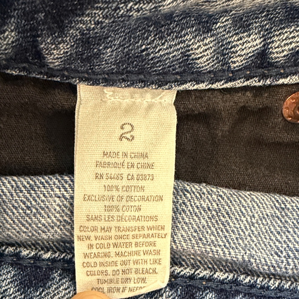 American Eagle Outfitters Light Blue Distressed Denim Cutoff Shorts - Picture 4 of 6